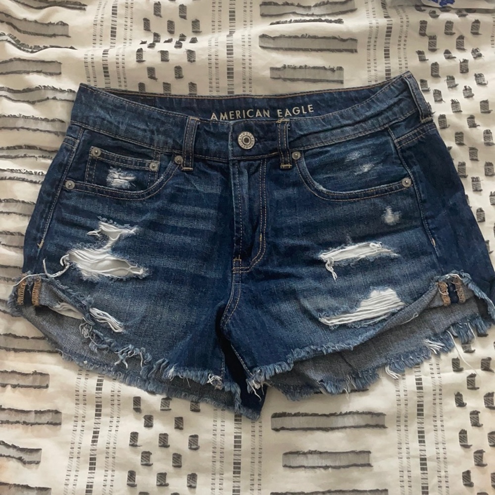size 2 american eagle denim shorts